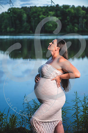 Rowe - Maternity_060422_0241
