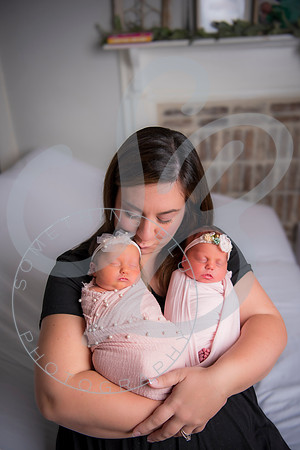 Adcock Twins - Newborn_070225_0014