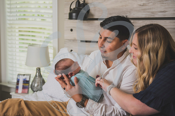 Crue - Newborn_083121_0017