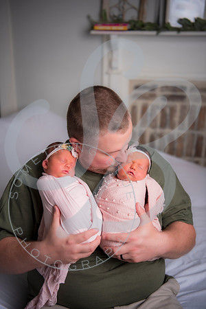 Adcock Twins - Newborn_070225_0069