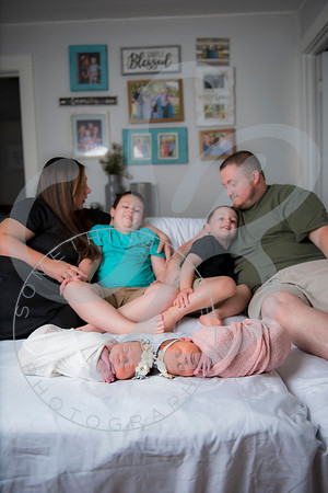 Adcock Twins - Newborn_070225_0377