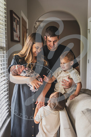 Mia - Newborn_052424_0472
