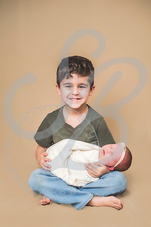 Everleigh - Newborn_030422_0121