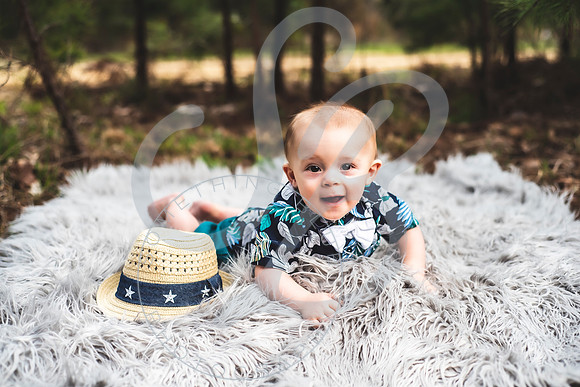 Declan - 8 Month_032622_0200
