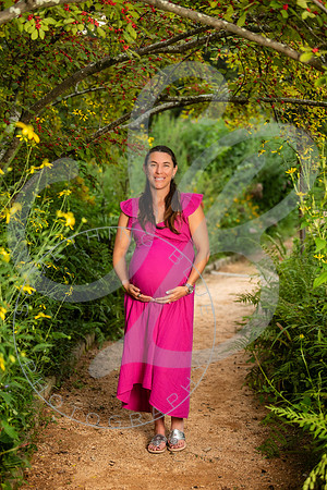 Michelle - Maternity_082025_0113