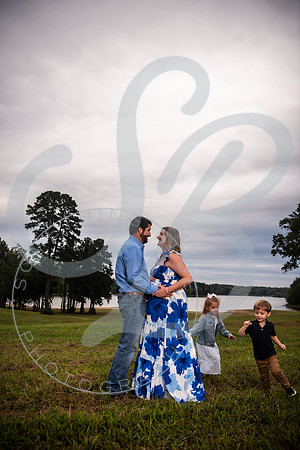 Cameron - Maternity #3_090725_0123