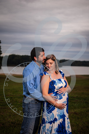 Cameron - Maternity #3_090725_0221