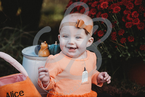 Alice - 8 month_101822_0437