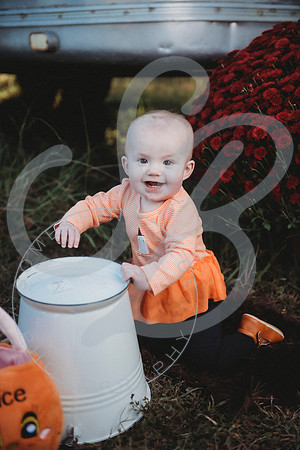 Alice - 8 month_101822_0460