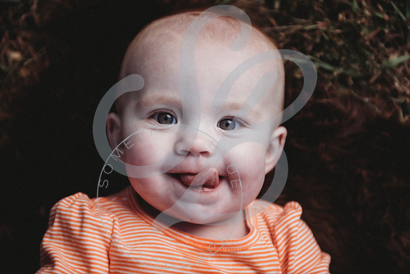 Alice - 8 month_101822_0536