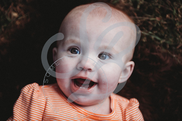 Alice - 8 month_101822_0542