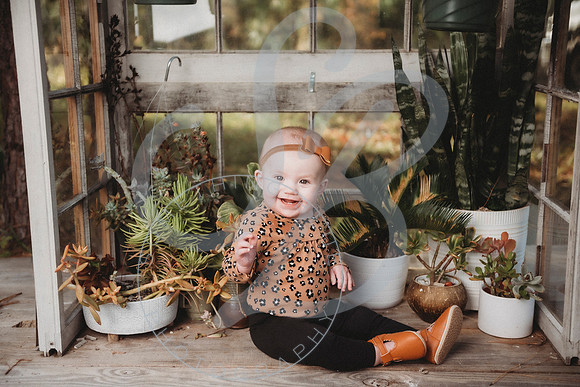 Alice - 8 month_101822_0388