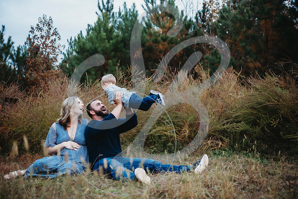 Shannon - Maternity_103022_0335