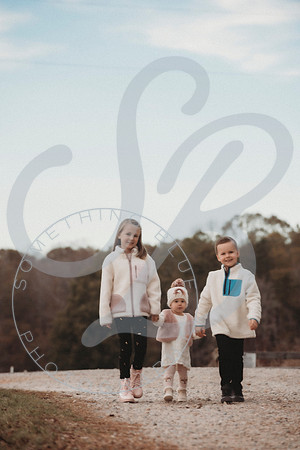 Barnes Family - Fall 2022_112022_0082