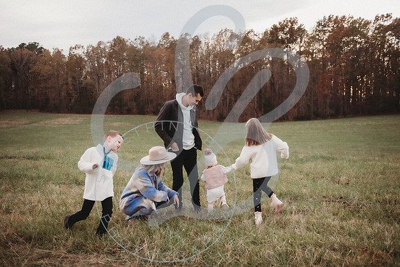 Barnes Family - Fall 2022_112022_0195