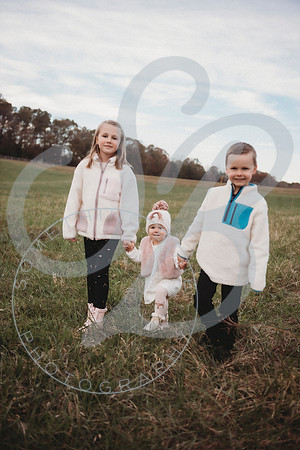 Barnes Family - Fall 2022_112022_0261