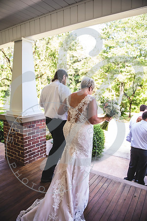 Kathy & Linnie - Wedding_061822_1066