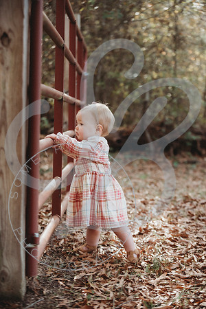Caelynn - 1 Year_112622_0302