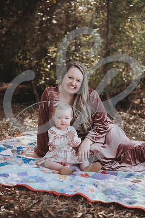 Caelynn - 1 Year_112622_0517