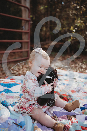 Caelynn - 1 Year_112622_0597
