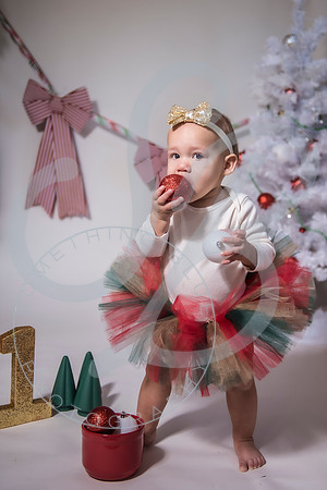 Isla - 1 year_120222_0061