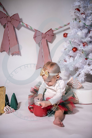 Isla - 1 year_120222_0167