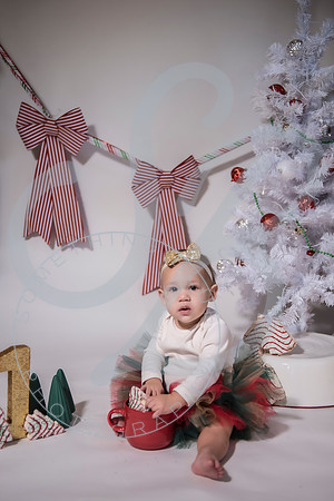 Isla - 1 year_120222_0177