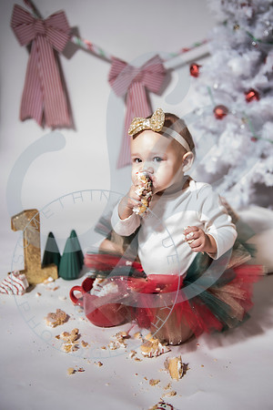 Isla - 1 year_120222_0221