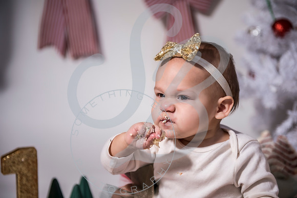 Isla - 1 year_120222_0266
