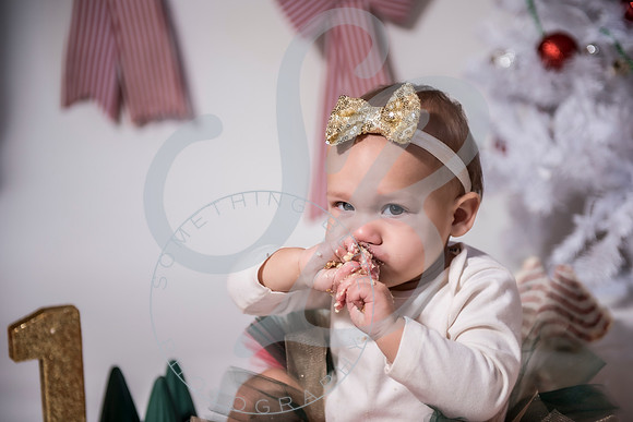 Isla - 1 year_120222_0271