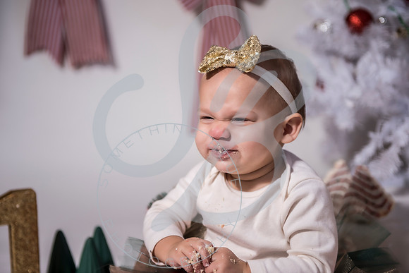 Isla - 1 year_120222_0274