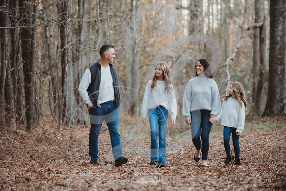 Outland Family - Fall 2022_120222_0058