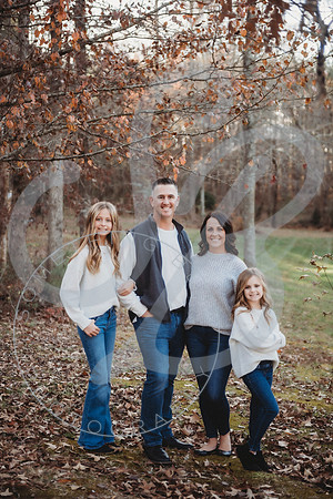 Outland Family - Fall 2022_120222_0010