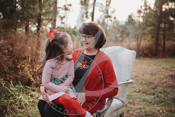 Currin Family - 2022_120422_0052