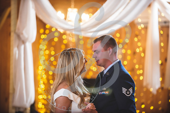 Julia & Evan - Slideshow.190