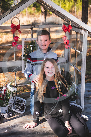 Miller Kids - Greenhouse Minis_122122_0024