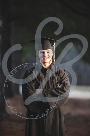 Isaiah - Senior Pics_122122_0306