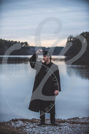 Isaiah - Senior Pics_122122_0322