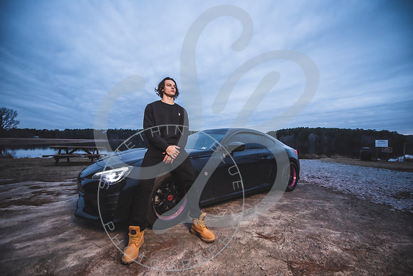 Isaiah - Senior Pics_122122_0401