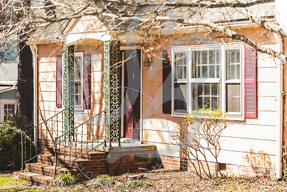 409 N Elm St_030122_0030