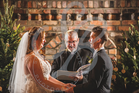 Crystal & Bennie - Slideshow.111