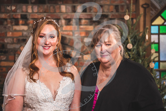 Crystal & Bennie - Wedding_121722_3897