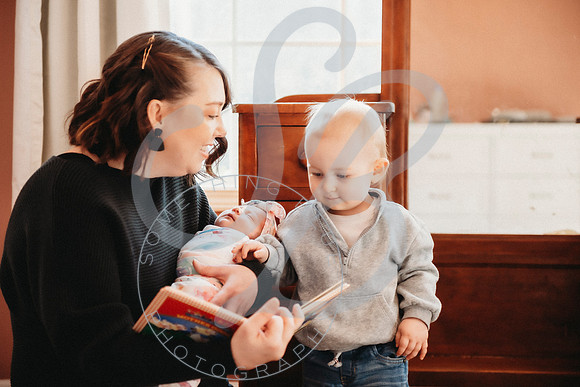 Remi - Newborn_010623_0311