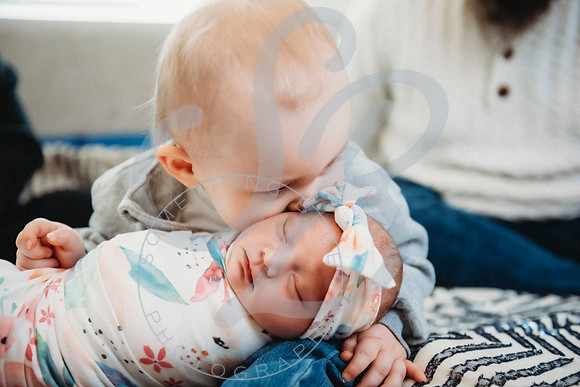 Remi - Newborn_010623_0180