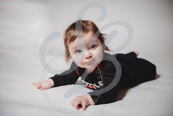Liam - 6 Month_010723_0091