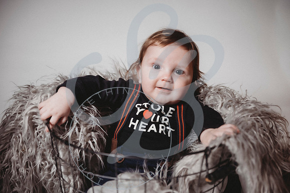Liam - 6 Month_010723_0131