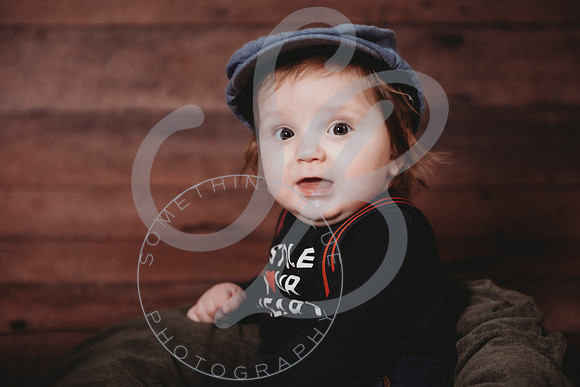 Liam - 6 Month_010723_0168