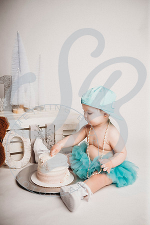 Oakley - Cake Smash_012823_0639