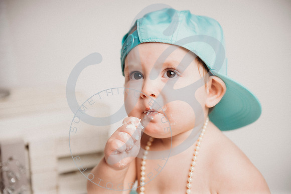 Oakley - Cake Smash_012823_0656