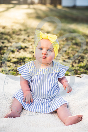Jessie - 8 Month_031822_0154